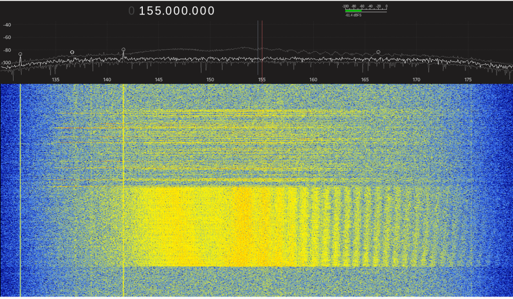 130-180 MHz spectrum emitted from EL50448